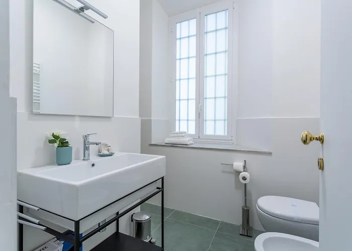 Apartment Iflat Charming Historic Palace Fons Trevi B15