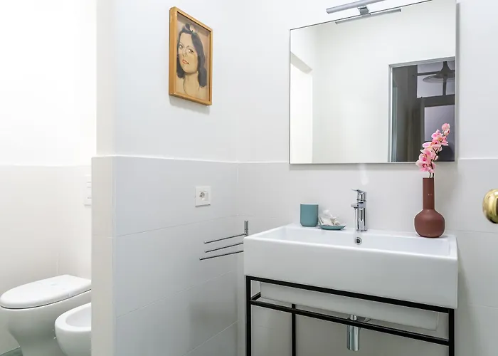 Iflat Charming Historic Palace Fons Trevi B15 Apartment *