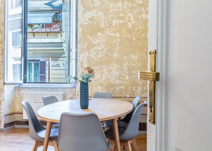 Iflat Charming Historic Palace Fons Trevi B15 * Rom