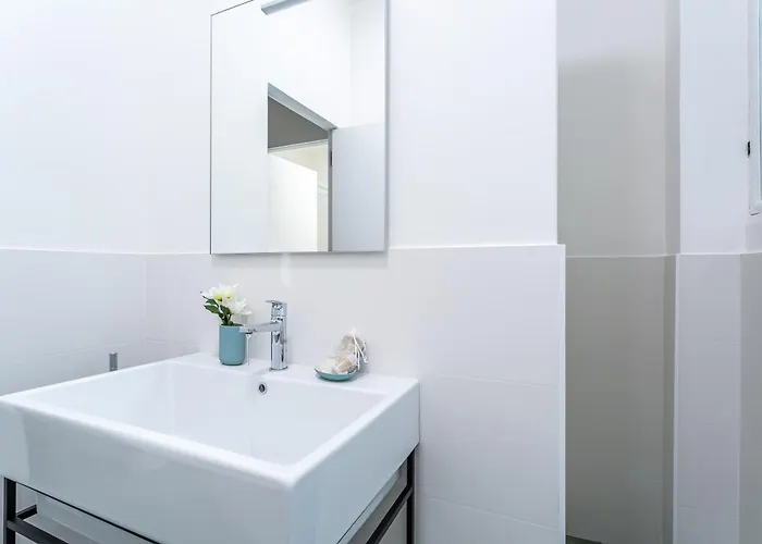 Iflat Charming Historic Palace Fons Trevi B15 Apartment