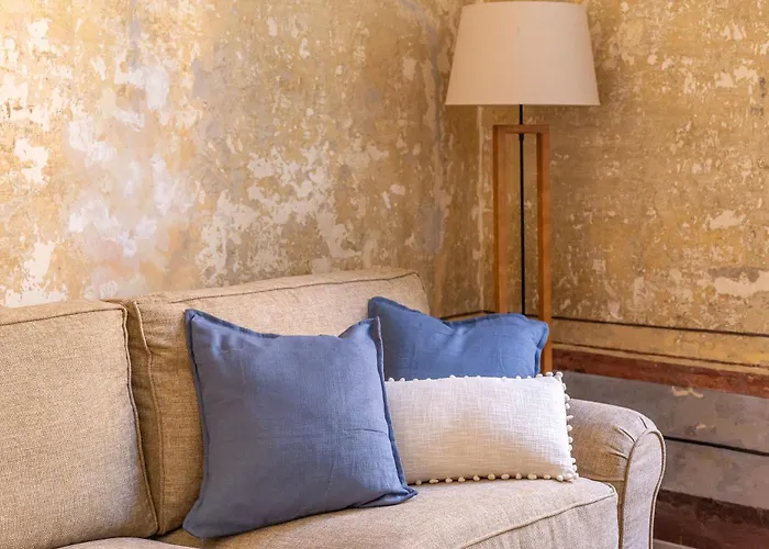 Apartment Iflat Charming Historic Palace Fons Trevi B15 Rom